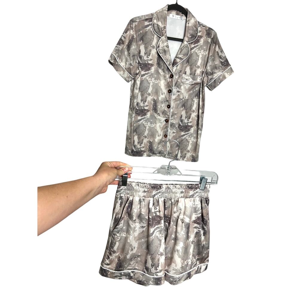 Moon Ryder Lounge Matching Set Small Button Up Top Shorts Pockets Pajama